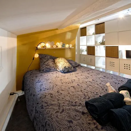 #studio La Ruche#mansarde/ Hyper-centre/face Au Tram شقة *