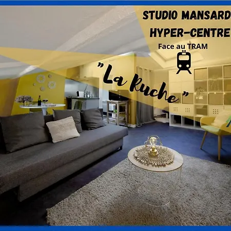 #studio La Ruche#mansarde/ Hyper-centre/face Au Tram Clermont-Ferrand